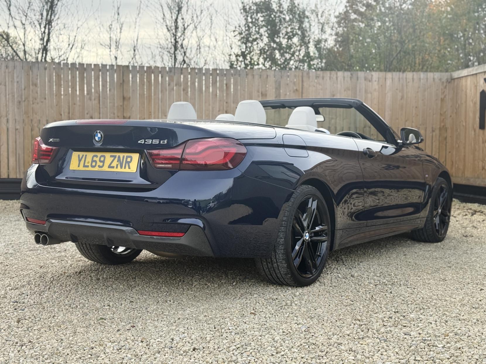 BMW 4 Series 3.0 435d M Sport Convertible 2dr Diesel Auto xDrive Euro 6 (s/s) (313 ps)