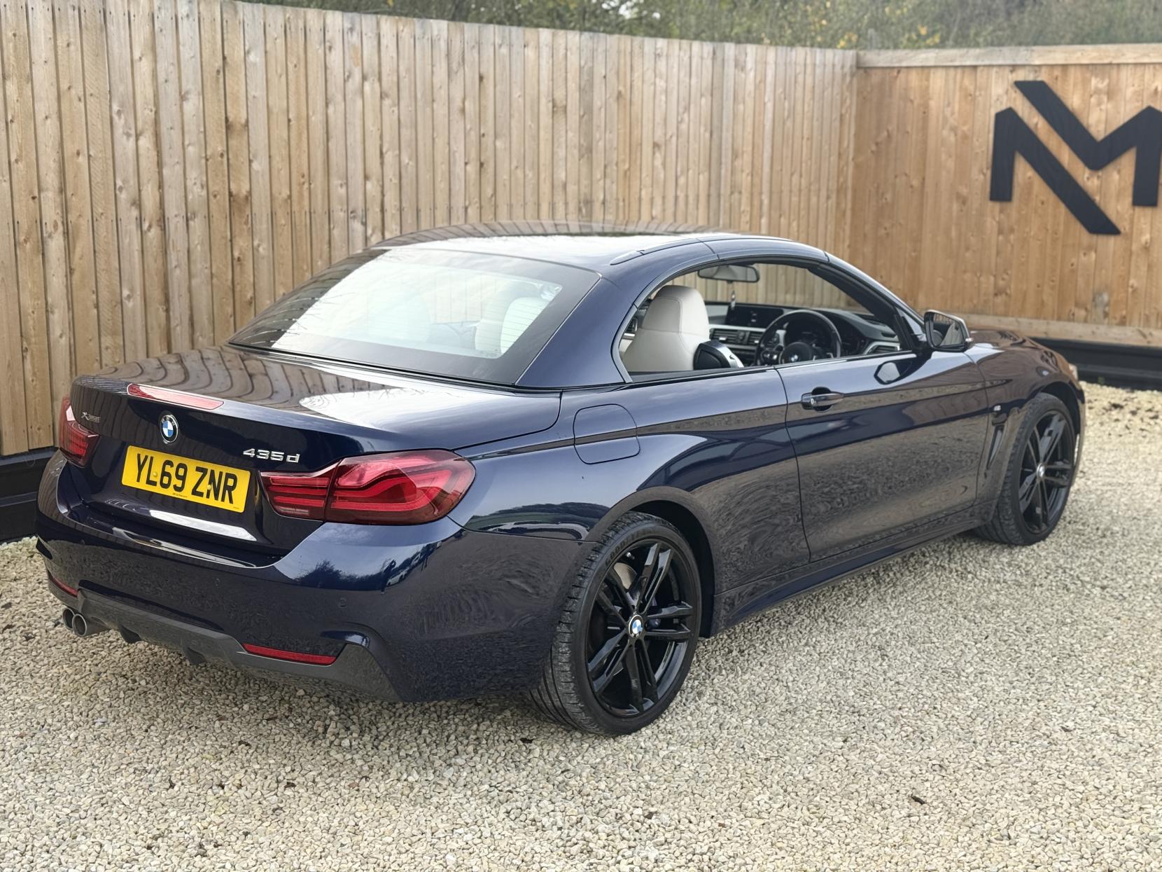 BMW 4 Series 3.0 435d M Sport Convertible 2dr Diesel Auto xDrive Euro 6 (s/s) (313 ps)