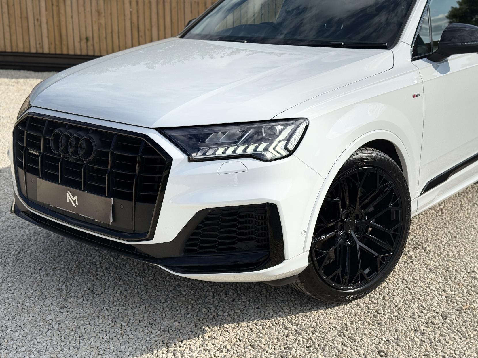 Audi Q7 3.0 TFSI V6 55 Black Edition SUV 5dr Petrol Tiptronic quattro Euro 6 (s/s) (340 ps)