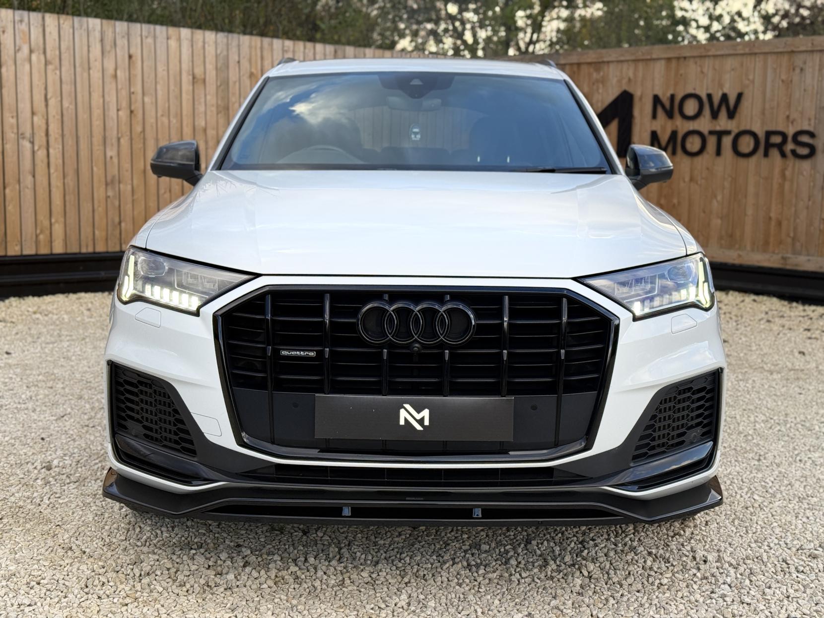 Audi Q7 3.0 TFSI V6 55 Black Edition SUV 5dr Petrol Tiptronic quattro Euro 6 (s/s) (340 ps)
