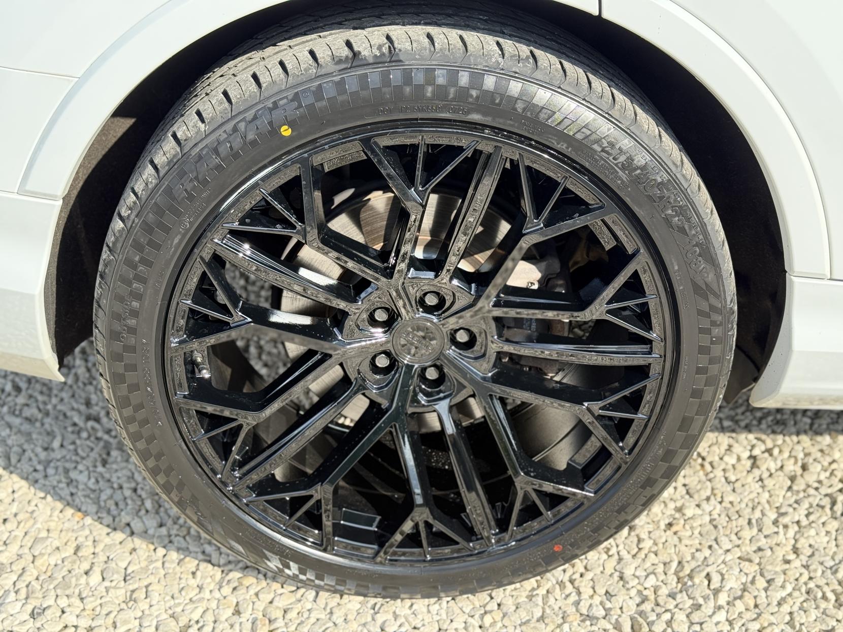 Audi Q7 3.0 TFSI V6 55 Black Edition SUV 5dr Petrol Tiptronic quattro Euro 6 (s/s) (340 ps)
