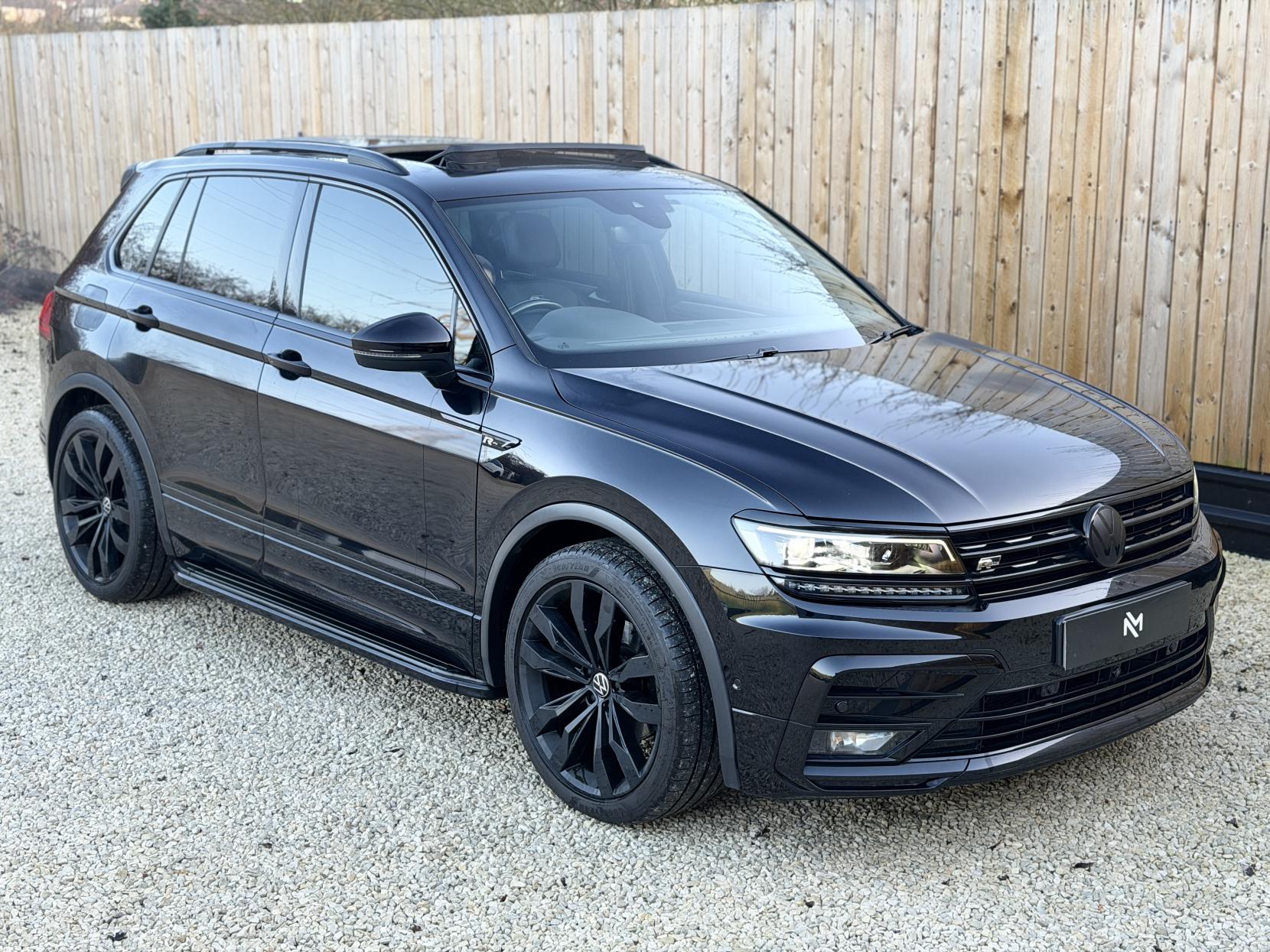 Volkswagen Tiguan 2.0 TDI R-Line Tech SUV 5dr Diesel DSG Euro 6 (s/s) (150 ps)