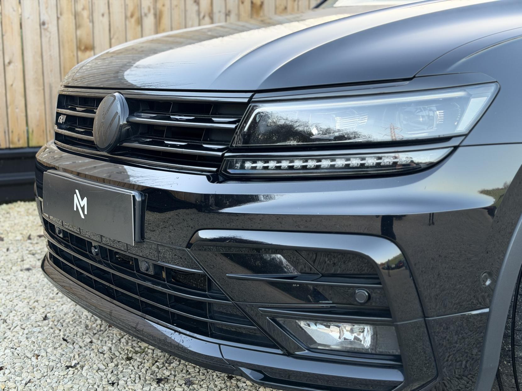 Volkswagen Tiguan 2.0 TDI R-Line Tech SUV 5dr Diesel DSG Euro 6 (s/s) (150 ps)