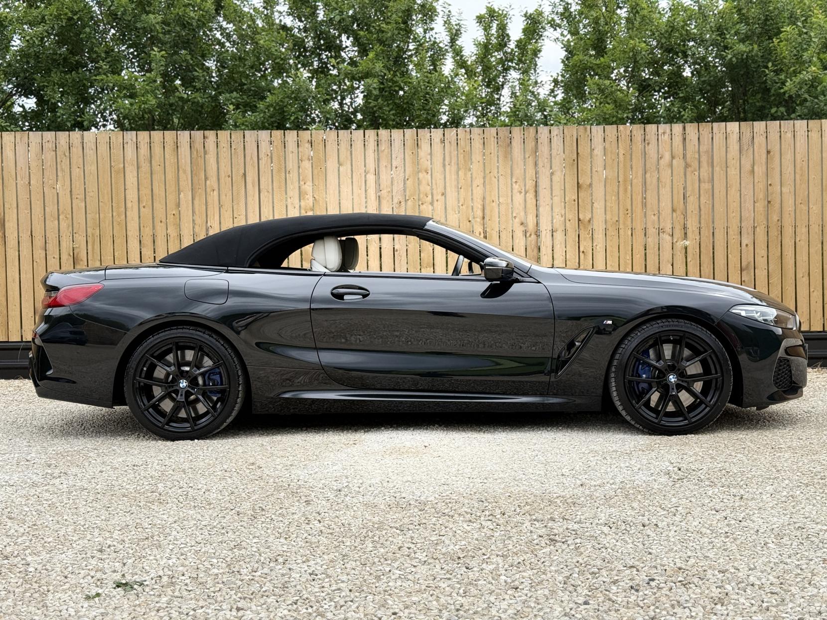 BMW 8 Series 3.0 840d Convertible 2dr Diesel Steptronic xDrive Euro 6 (s/s) (320 ps)