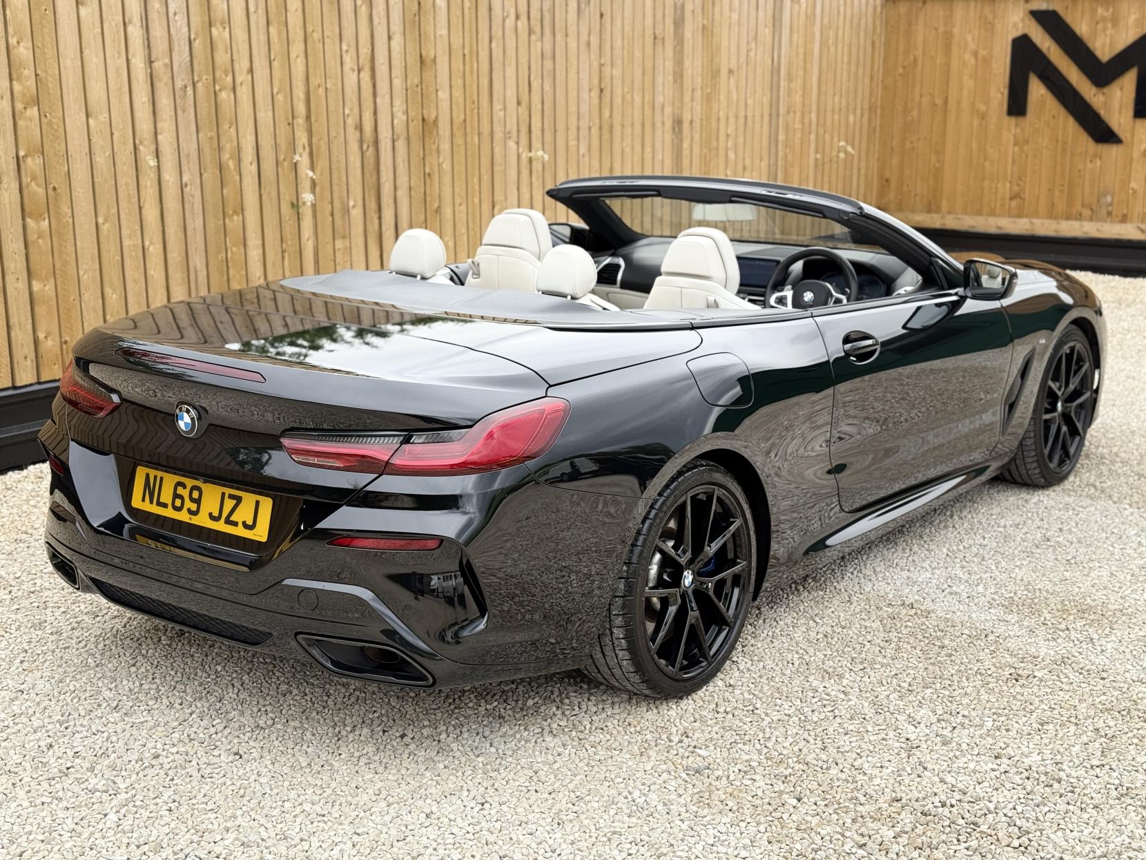 BMW 8 Series 3.0 840d Convertible 2dr Diesel Steptronic xDrive Euro 6 (s/s) (320 ps)