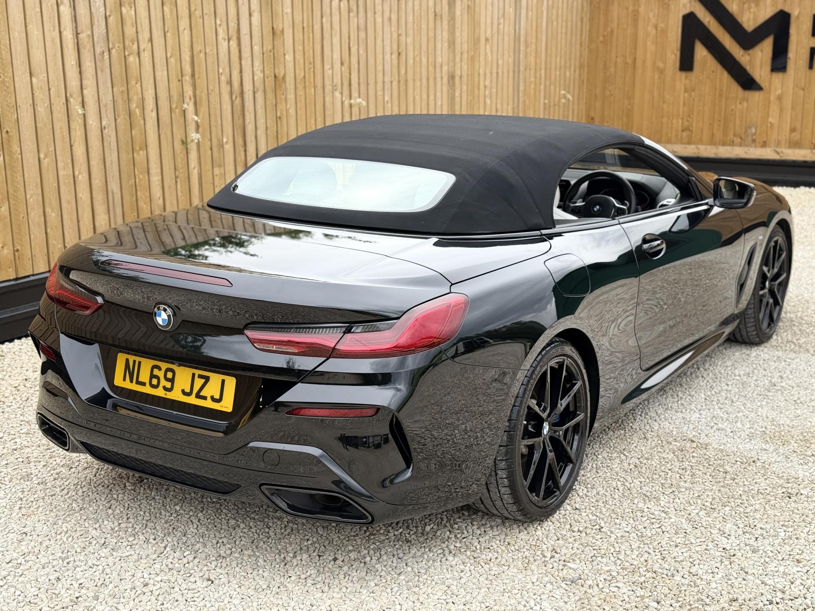BMW 8 Series 3.0 840d Convertible 2dr Diesel Steptronic xDrive Euro 6 (s/s) (320 ps)