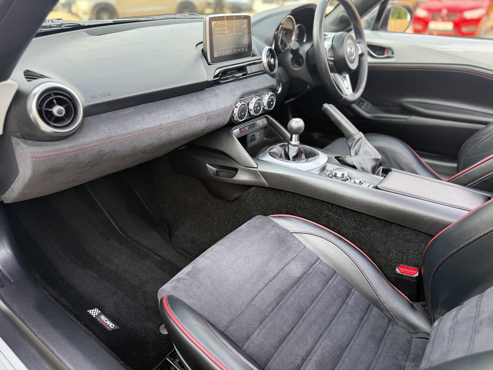 Mazda MX-5 2.0 SKYACTIV-G Sport Recaro Convertible 2dr Petrol Manual Euro 6 (160 ps)