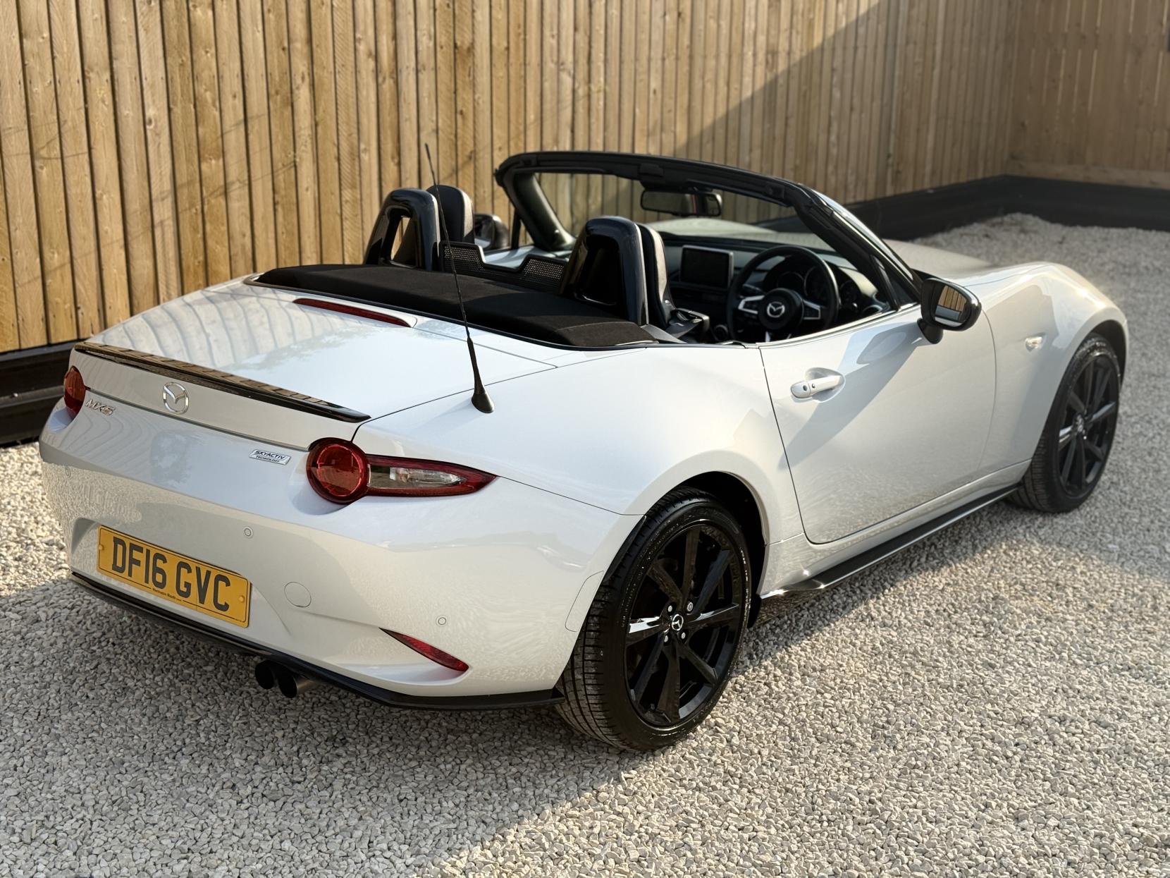 Mazda MX-5 2.0 SKYACTIV-G Sport Recaro Convertible 2dr Petrol Manual Euro 6 (160 ps)