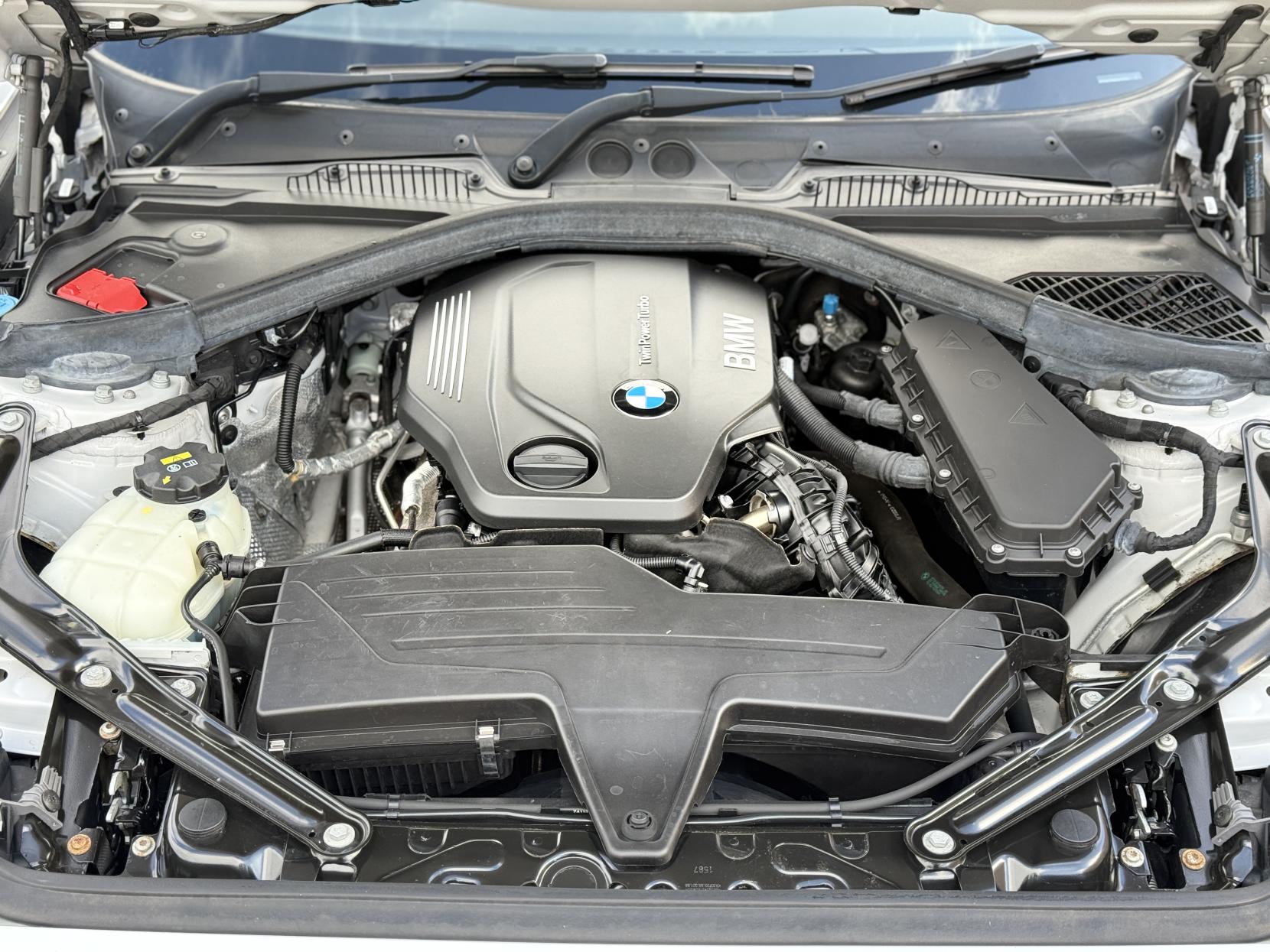 BMW 2 Series 2.0 220d Sport Convertible 2dr Diesel Auto Euro 6 (s/s) (190 ps)