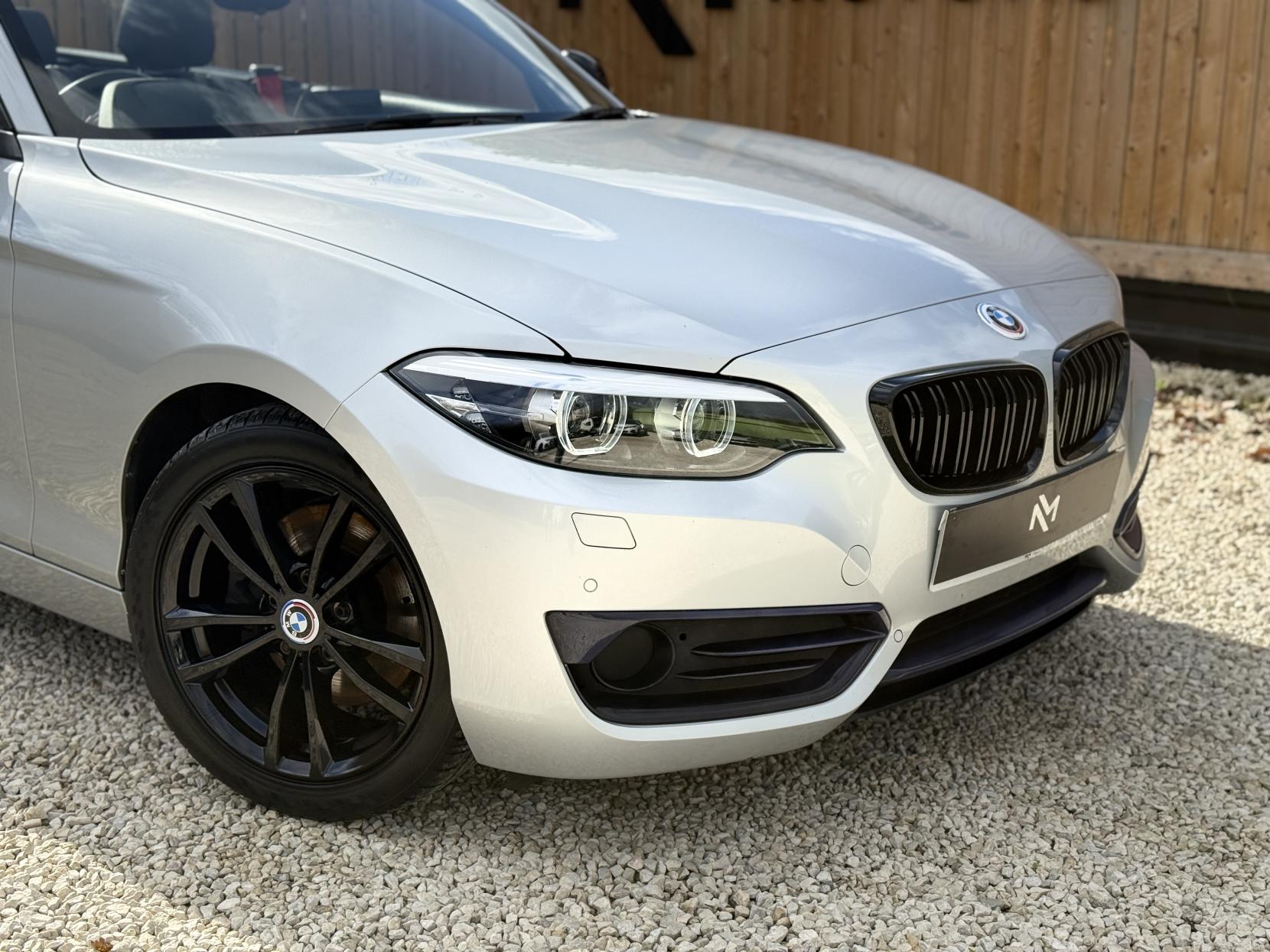 BMW 2 Series 2.0 220d Sport Convertible 2dr Diesel Auto Euro 6 (s/s) (190 ps)