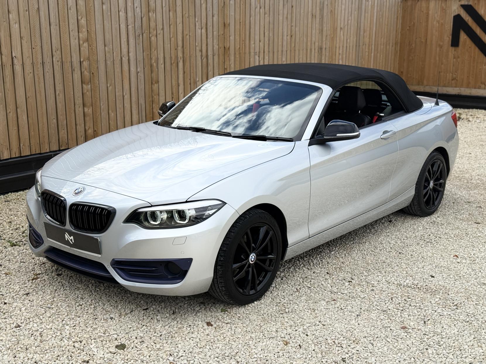 BMW 2 Series 2.0 220d Sport Convertible 2dr Diesel Auto Euro 6 (s/s) (190 ps)