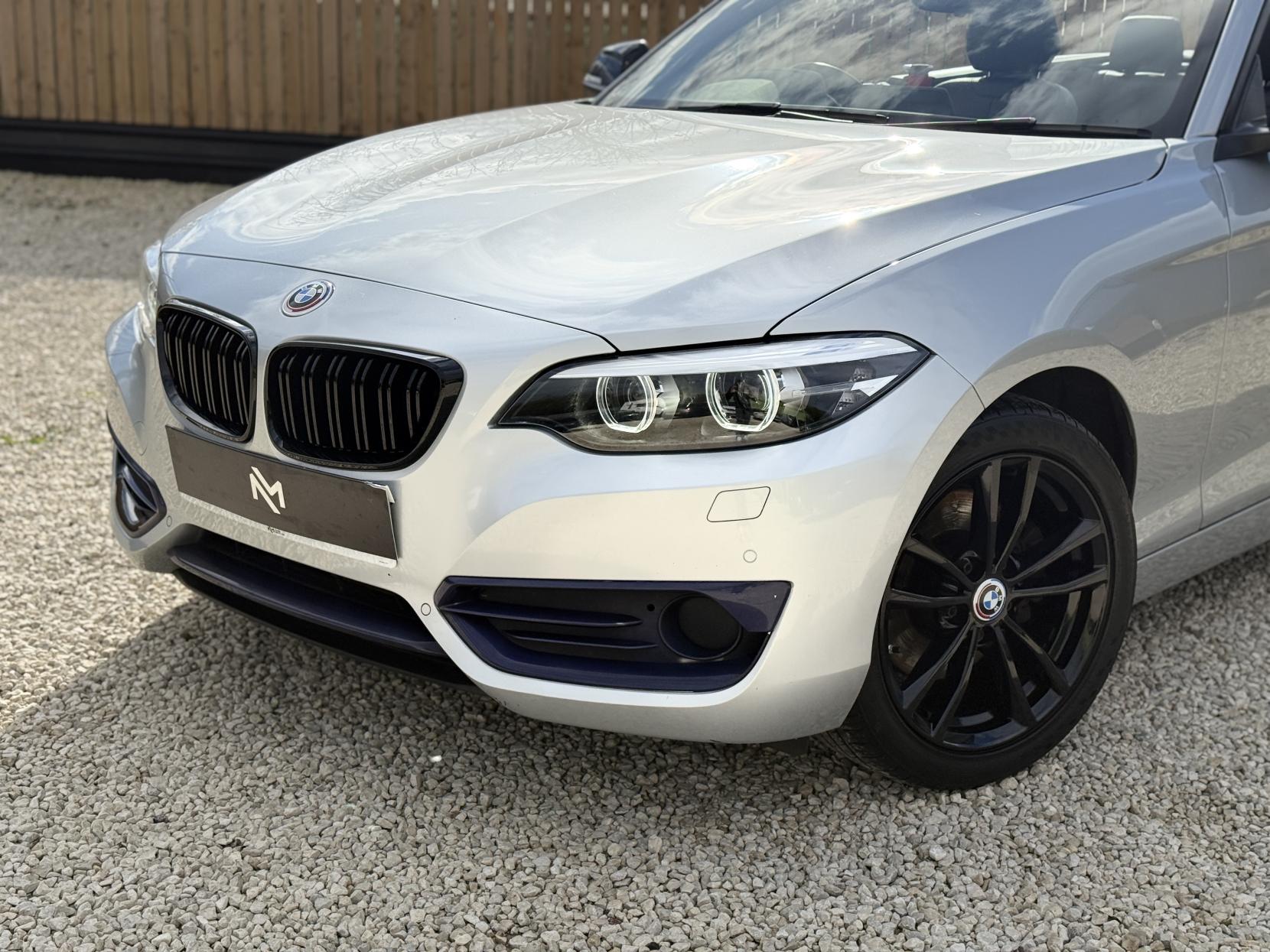 BMW 2 Series 2.0 220d Sport Convertible 2dr Diesel Auto Euro 6 (s/s) (190 ps)