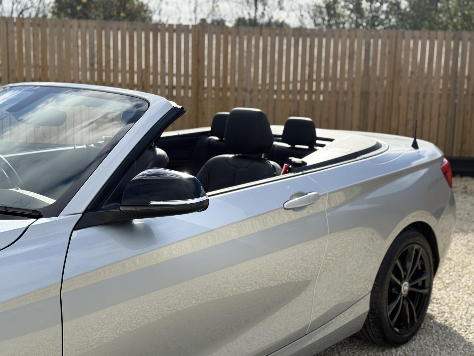 BMW 2 Series 2.0 220d Sport Convertible 2dr Diesel Auto Euro 6 (s/s) (190 ps)