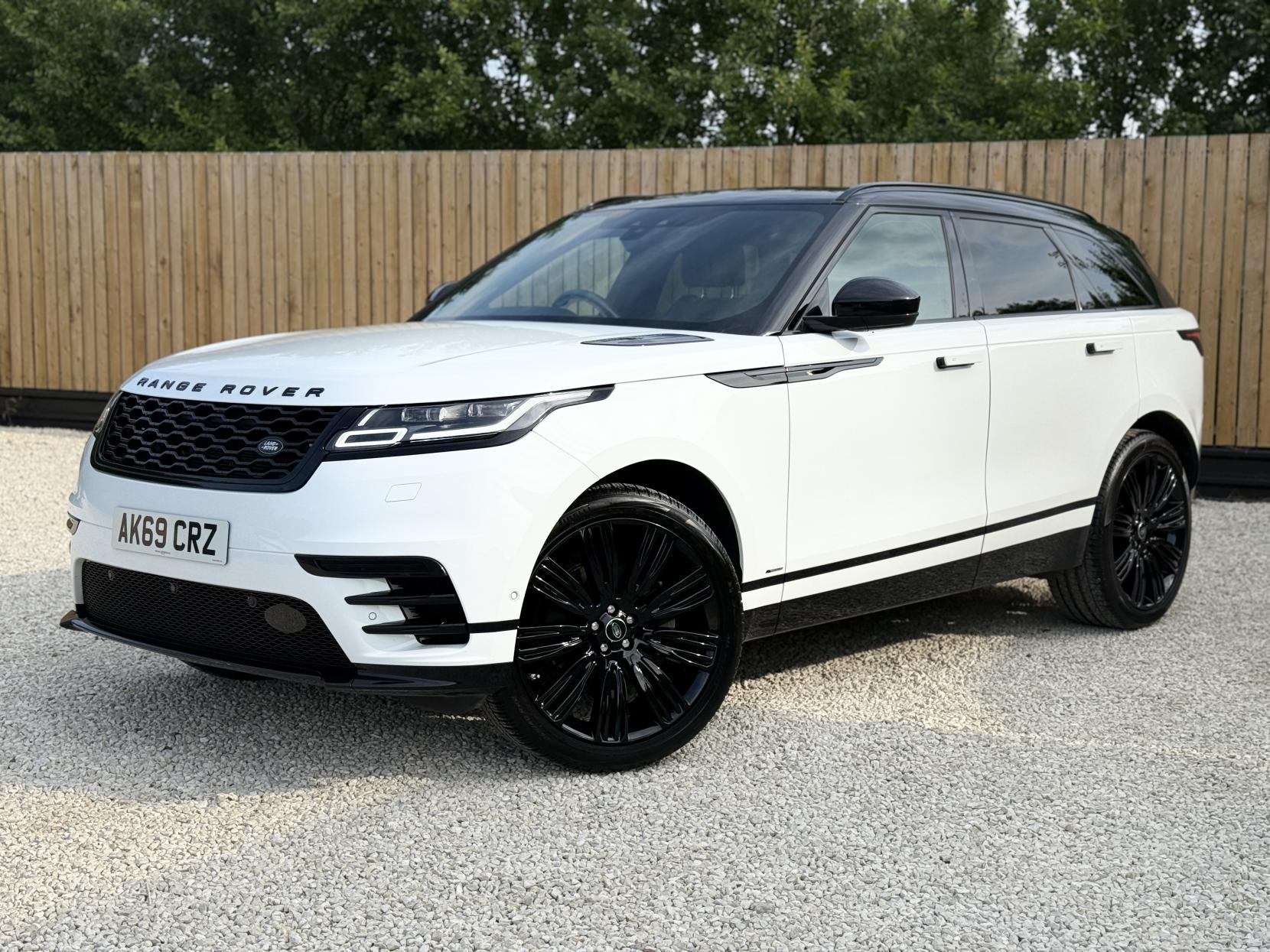 Land Rover Range Rover Velar 3.0 D300 R-Dynamic HSE SUV 5dr Diesel Auto 4WD Euro 6 (s/s) (300 ps)