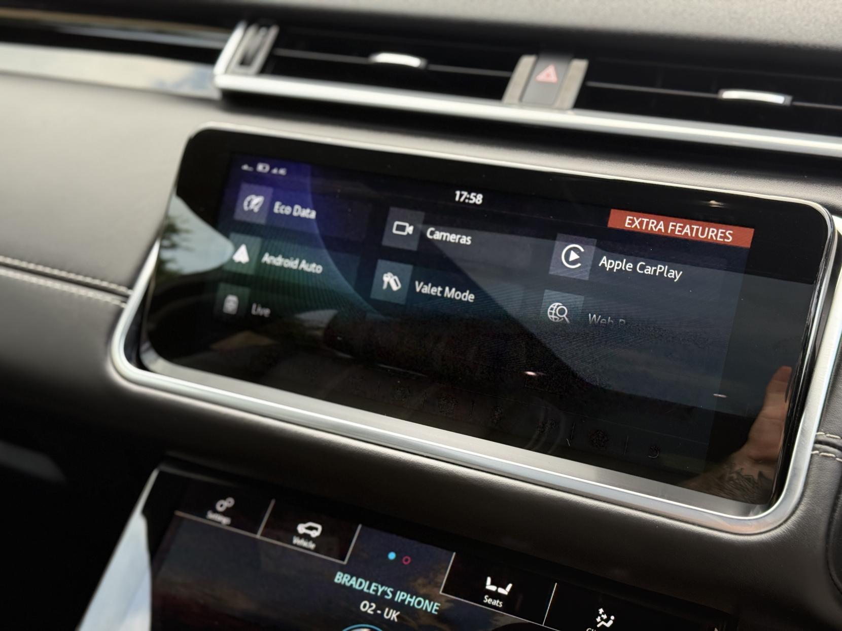 Land Rover Range Rover Velar 3.0 D300 R-Dynamic HSE SUV 5dr Diesel Auto 4WD Euro 6 (s/s) (300 ps)