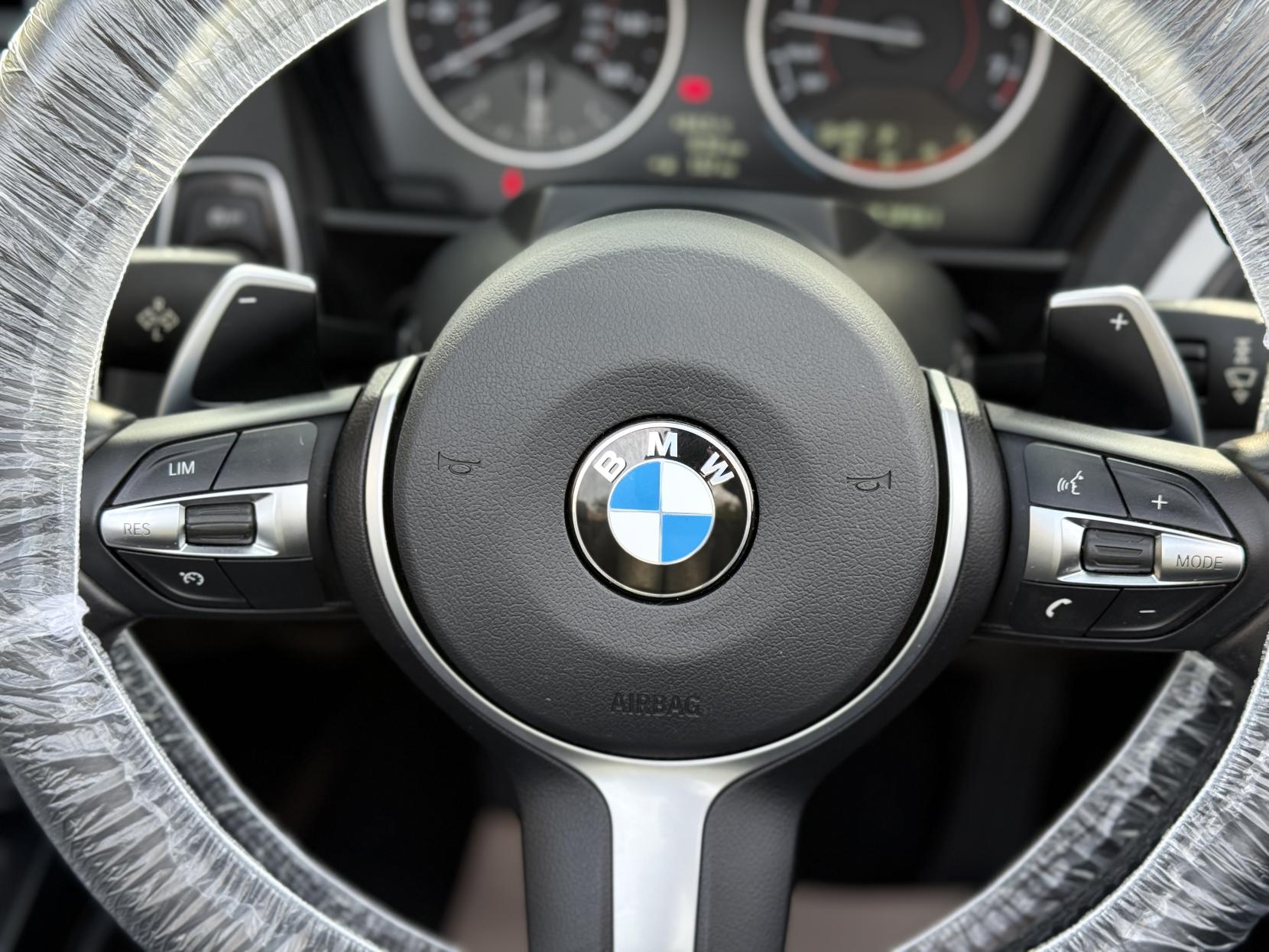 BMW 2 Series 3.0 M235i Convertible 2dr Petrol Auto Euro 6 (s/s) (326 ps)