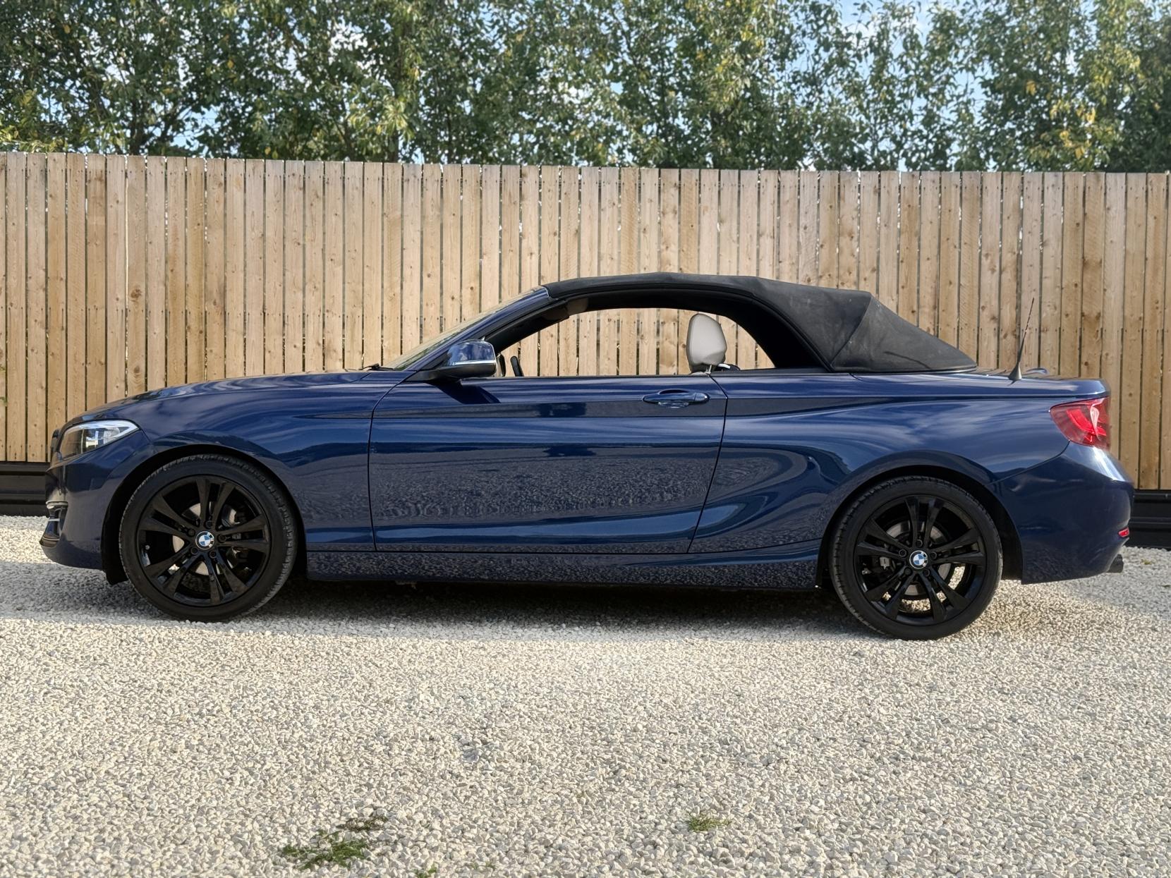 BMW 2 Series 2.0 218d Sport Convertible 2dr Diesel Auto Euro 6 (s/s) (150 ps)