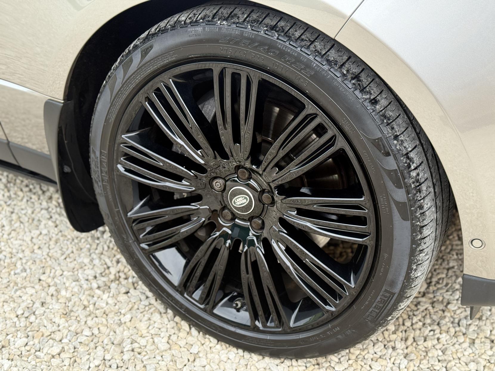 Land Rover Range Rover 4.4 SD V8 Autobiography SUV 5dr Diesel Auto 4WD Euro 6 (s/s) (339 ps)