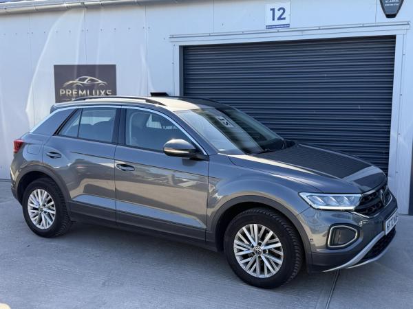 Volkswagen T-Roc 1.5 TSI Life SUV 5dr Petrol DSG Euro 6 (s/s) (150 ps)