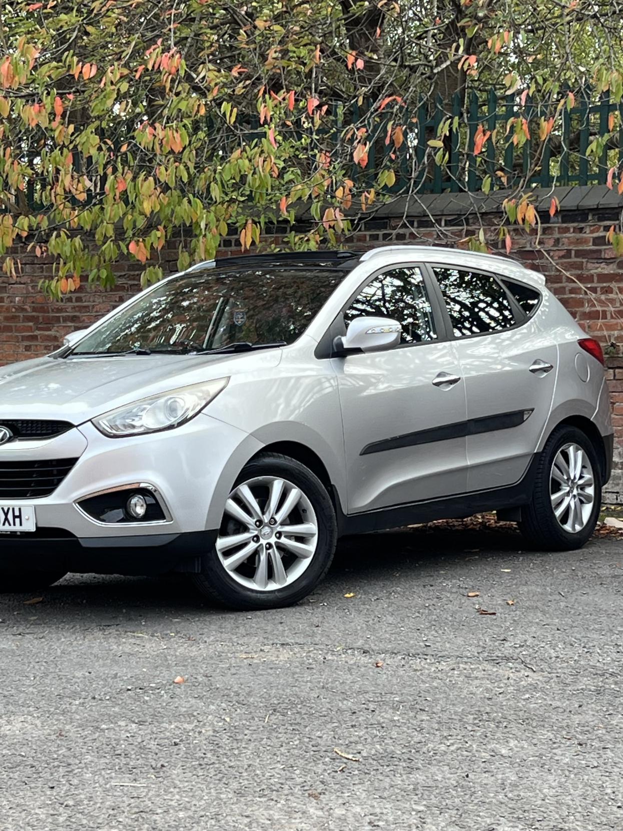 Hyundai ix35 2.0 CRDi Premium SUV 5dr Diesel Manual Euro 5 (134 bhp)