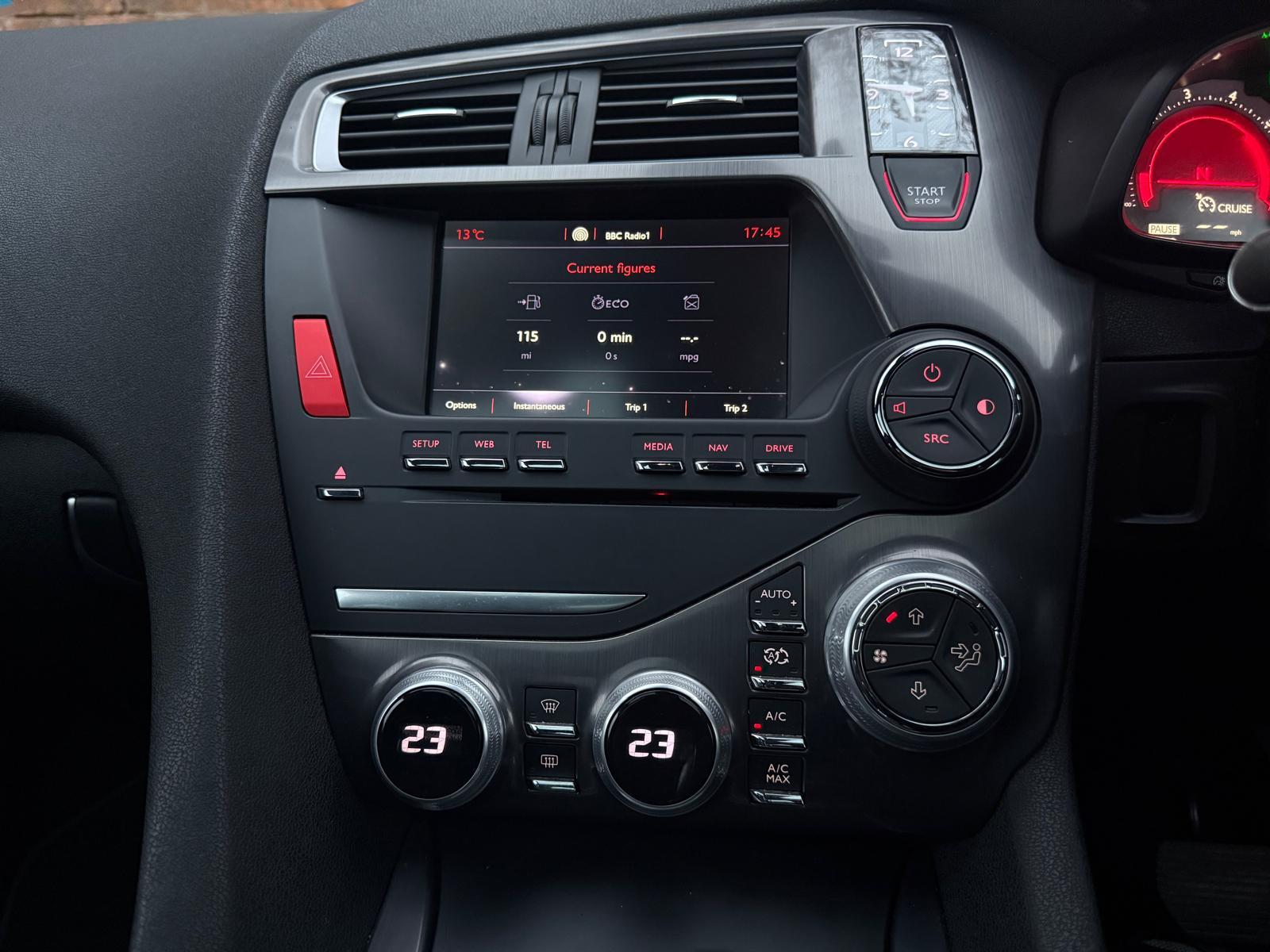 DS AUTOMOBILES DS 5 2.0 BlueHDi Prestige Hatchback 5dr Diesel EAT6 Euro 6 (s/s) (180 ps)