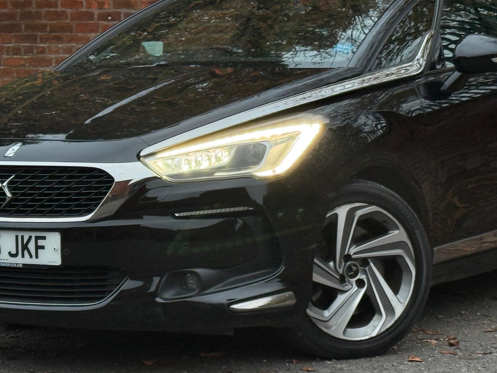 DS AUTOMOBILES DS 5 2.0 BlueHDi Prestige Hatchback 5dr Diesel EAT6 Euro 6 (s/s) (180 ps)