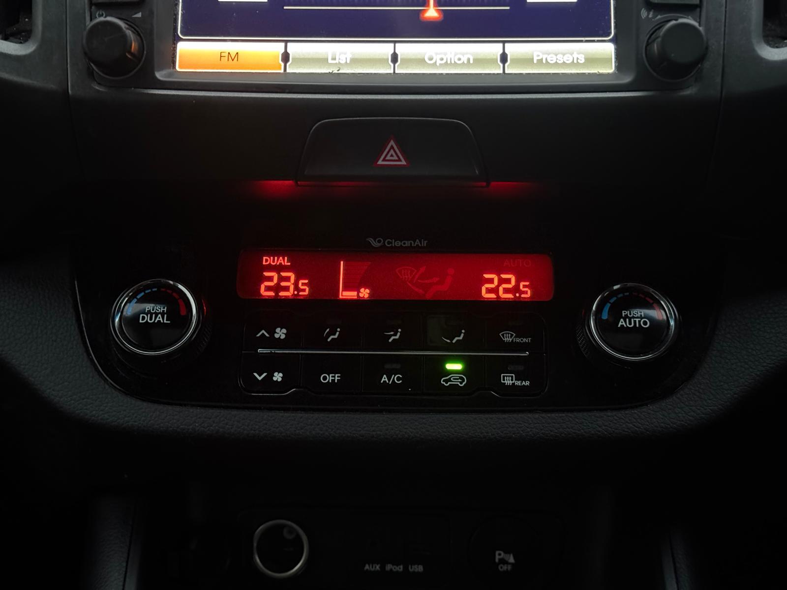 Kia Sportage 2.0 CRDi KX-3 SUV 5dr Diesel Manual AWD Euro 5 (134 bhp)