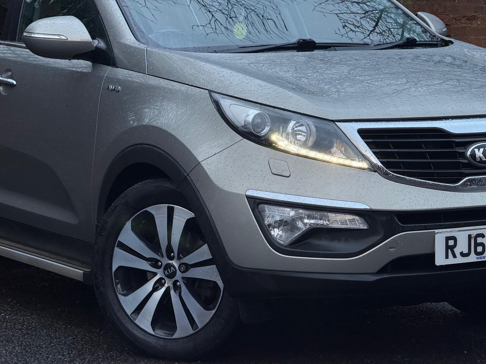 Kia Sportage 2.0 CRDi KX-3 SUV 5dr Diesel Manual AWD Euro 5 (134 bhp)