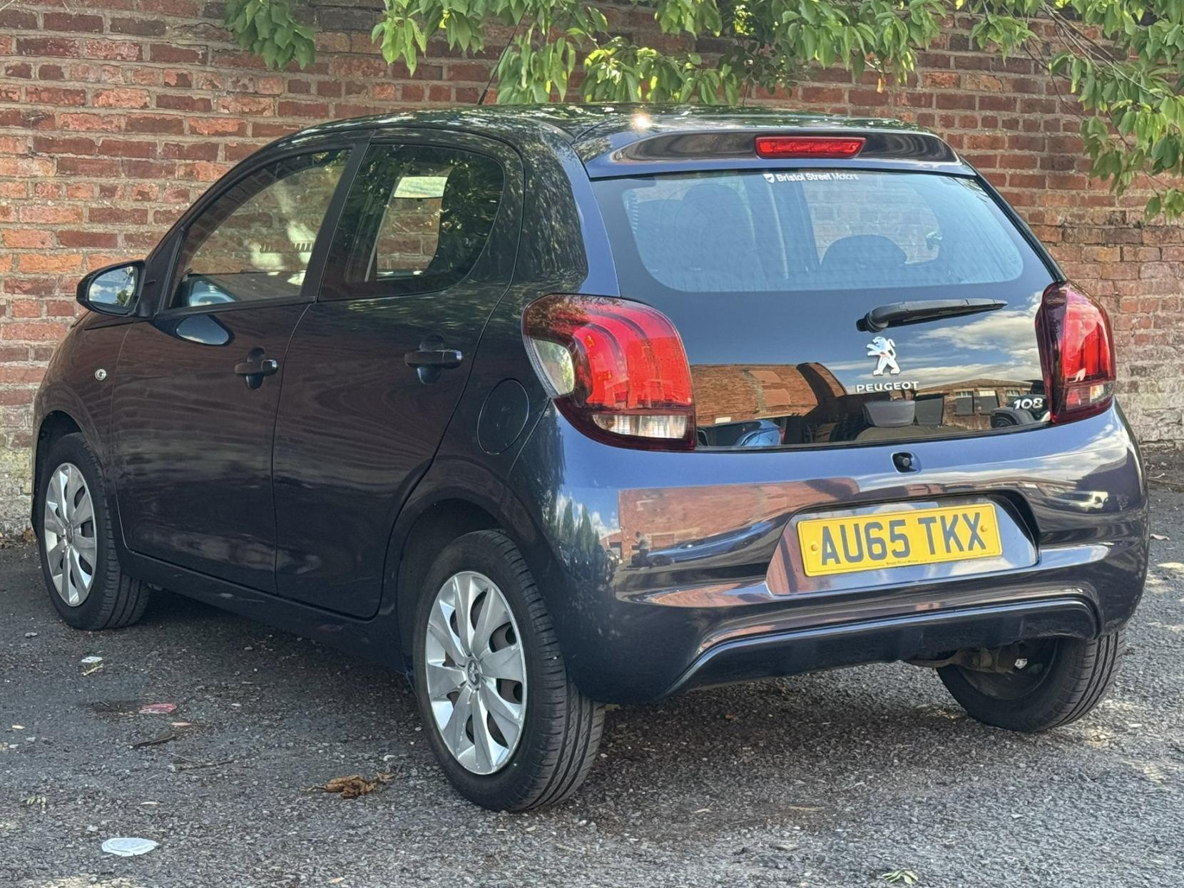 Peugeot 108 1.0 Active Hatchback 5dr Petrol 2 Tronic Euro 6 (68 ps)