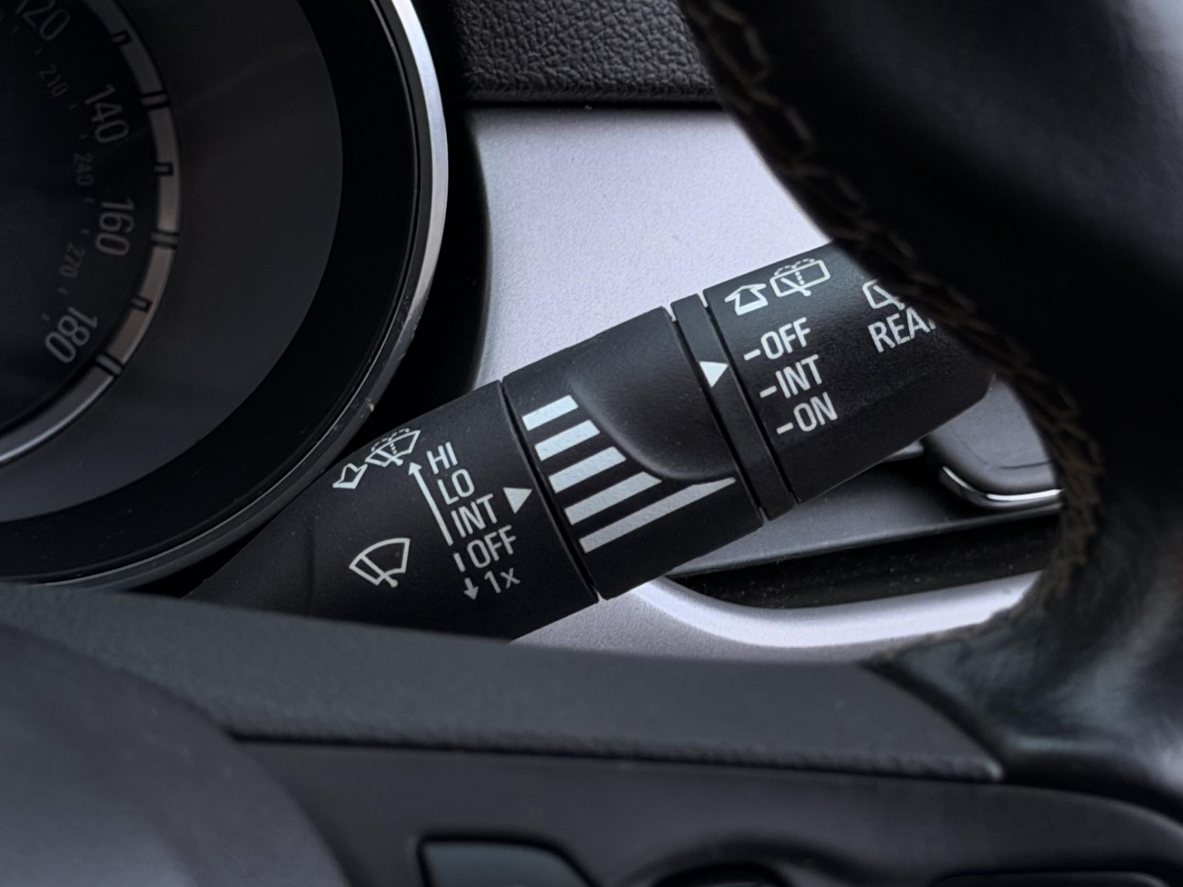 Vauxhall Astra 1.6 CDTi ecoFLEX Tech Line Hatchback 5dr Diesel Manual Euro 6 (s/s) (110 ps)