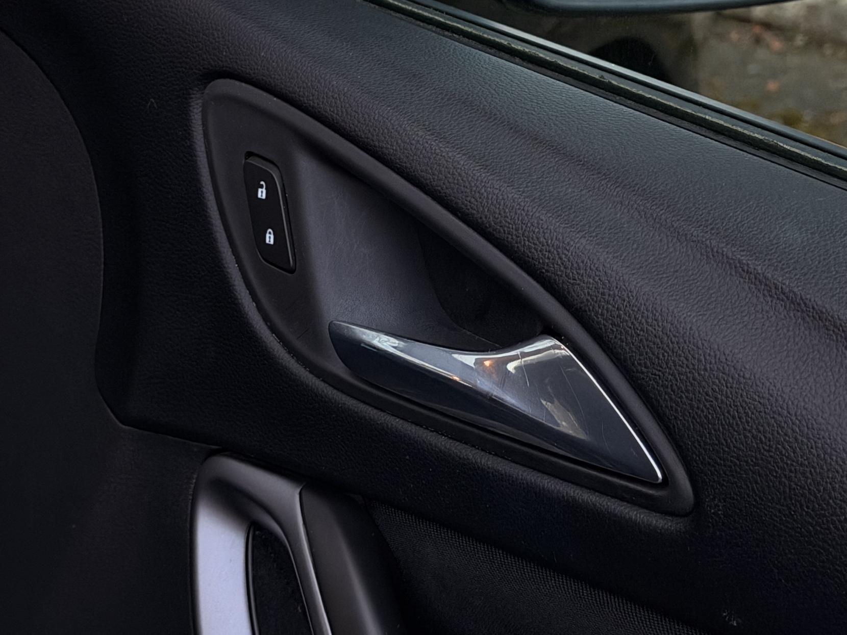 Vauxhall Astra 1.6 CDTi ecoFLEX Tech Line Hatchback 5dr Diesel Manual Euro 6 (s/s) (110 ps)