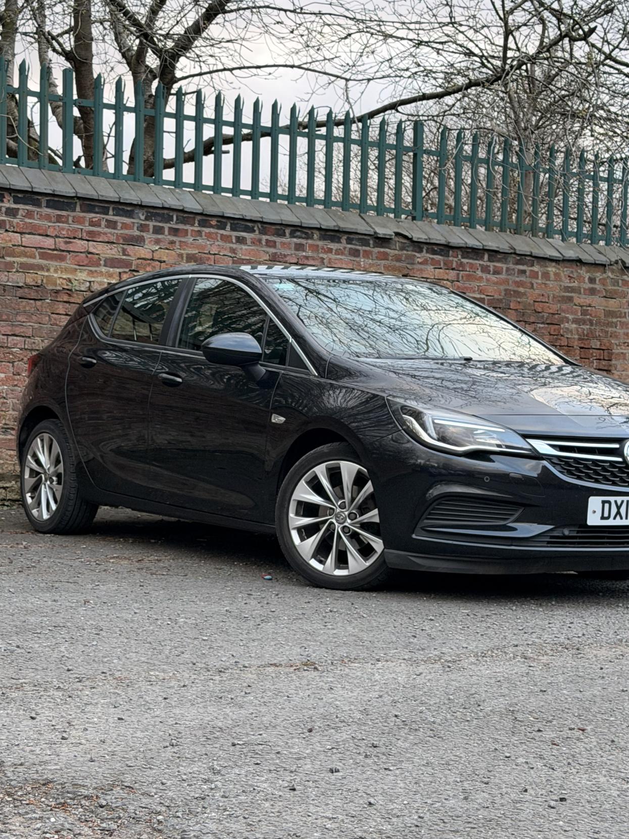 Vauxhall Astra 1.6 CDTi ecoFLEX Tech Line Hatchback 5dr Diesel Manual Euro 6 (s/s) (110 ps)