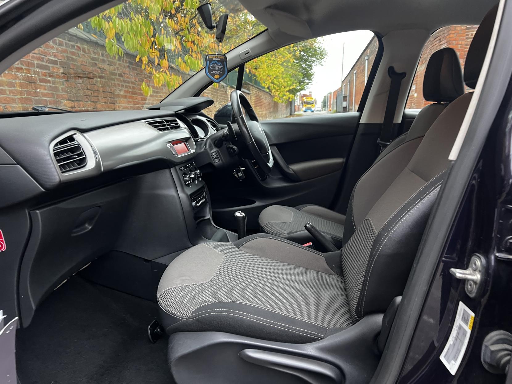 Citroen C3 1.4 e-HDi Airdream VTR+ Hatchback 5dr Diesel EGS5 Euro 5 (s/s) (70 ps)
