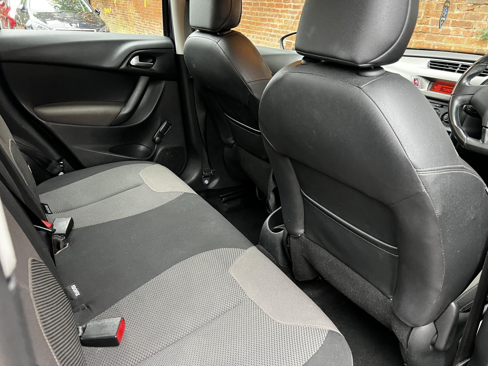 Citroen C3 1.4 e-HDi Airdream VTR+ Hatchback 5dr Diesel EGS5 Euro 5 (s/s) (70 ps)