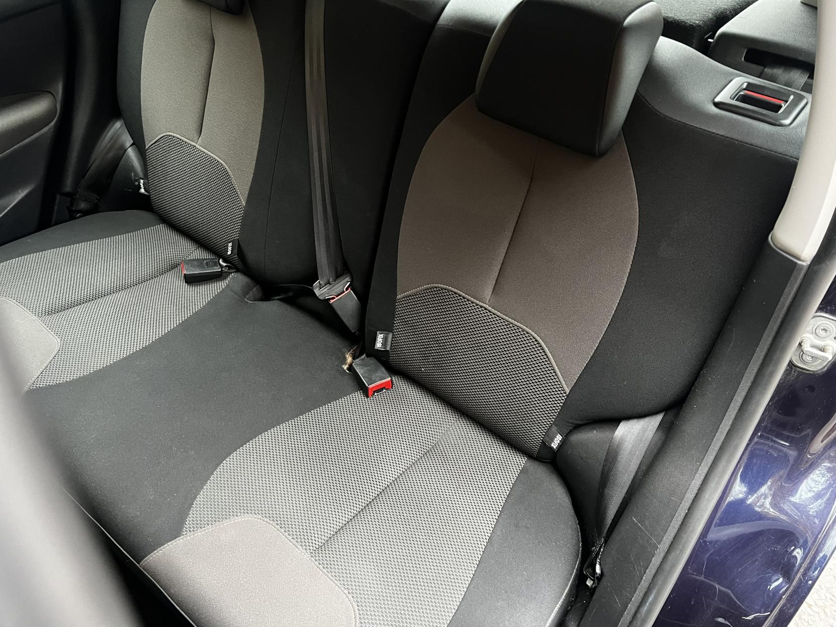 Citroen C3 1.4 e-HDi Airdream VTR+ Hatchback 5dr Diesel EGS5 Euro 5 (s/s) (70 ps)