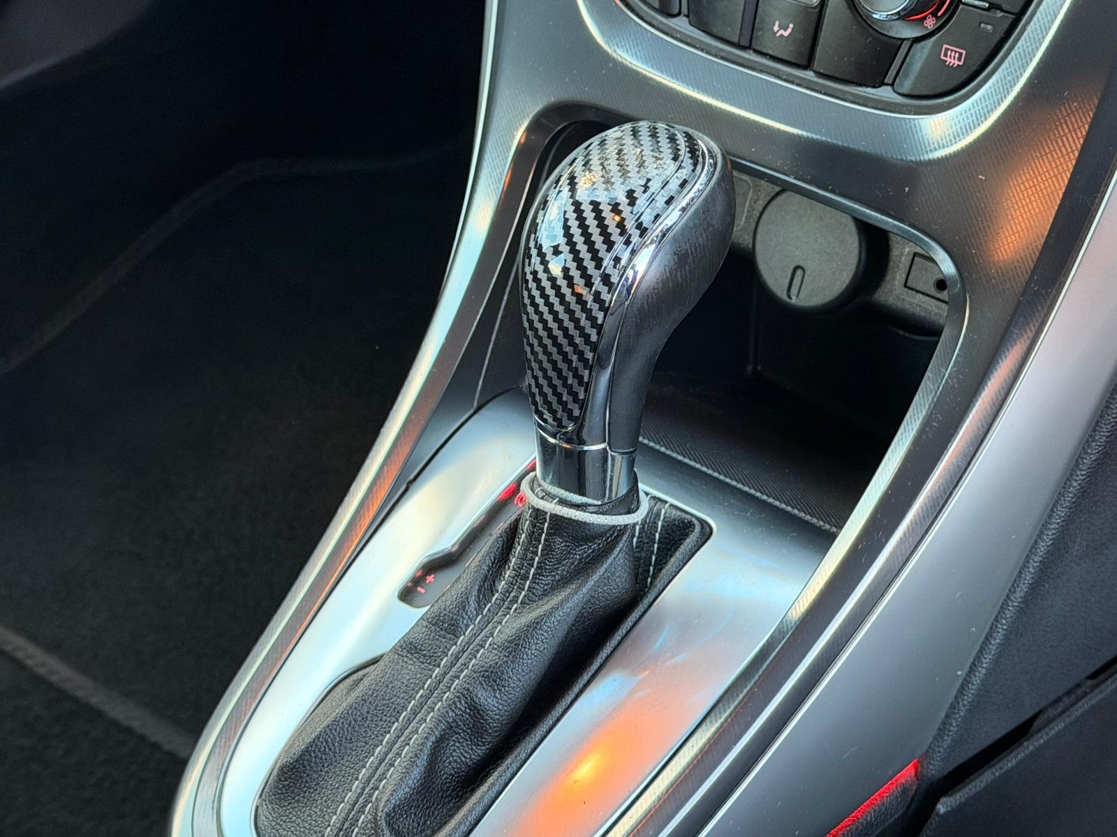 Vauxhall Astra 1.6 16v SE Hatchback 5dr Petrol Auto Euro 5 (115 ps)