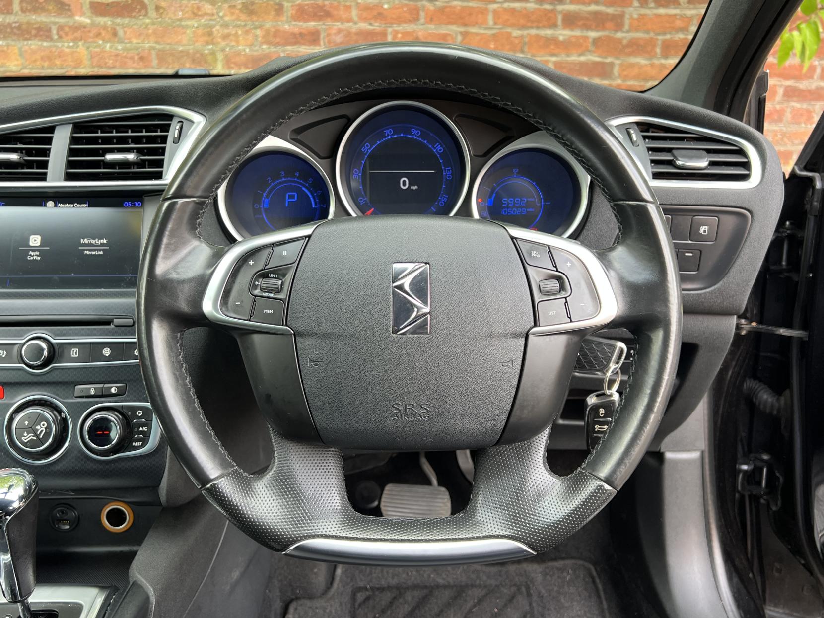 DS AUTOMOBILES DS 4 1.6 BlueHDi DStyle Nav Hatchback 5dr Diesel EAT6 Euro 6 (s/s) (120 ps)