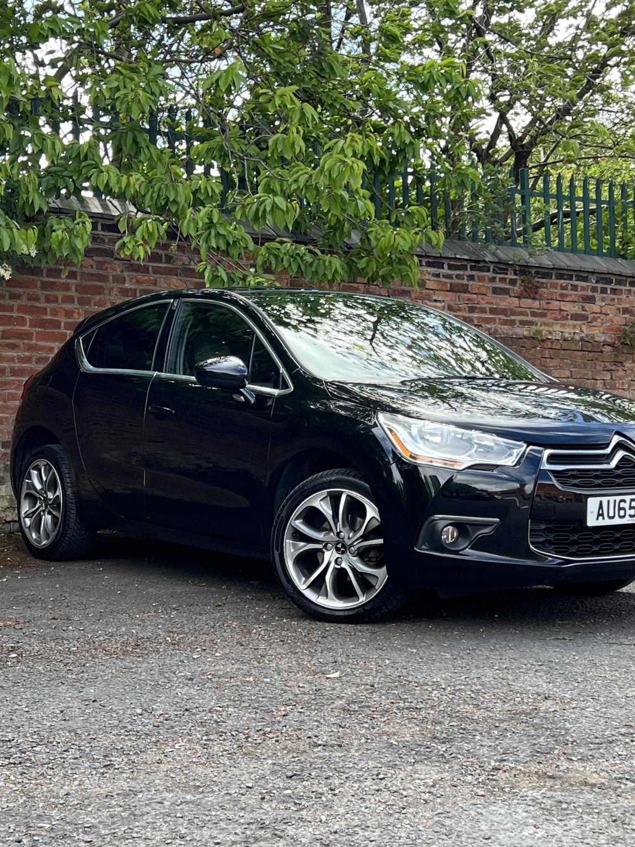 DS AUTOMOBILES DS 4 1.6 BlueHDi DStyle Nav Hatchback 5dr Diesel EAT6 Euro 6 (s/s) (120 ps)