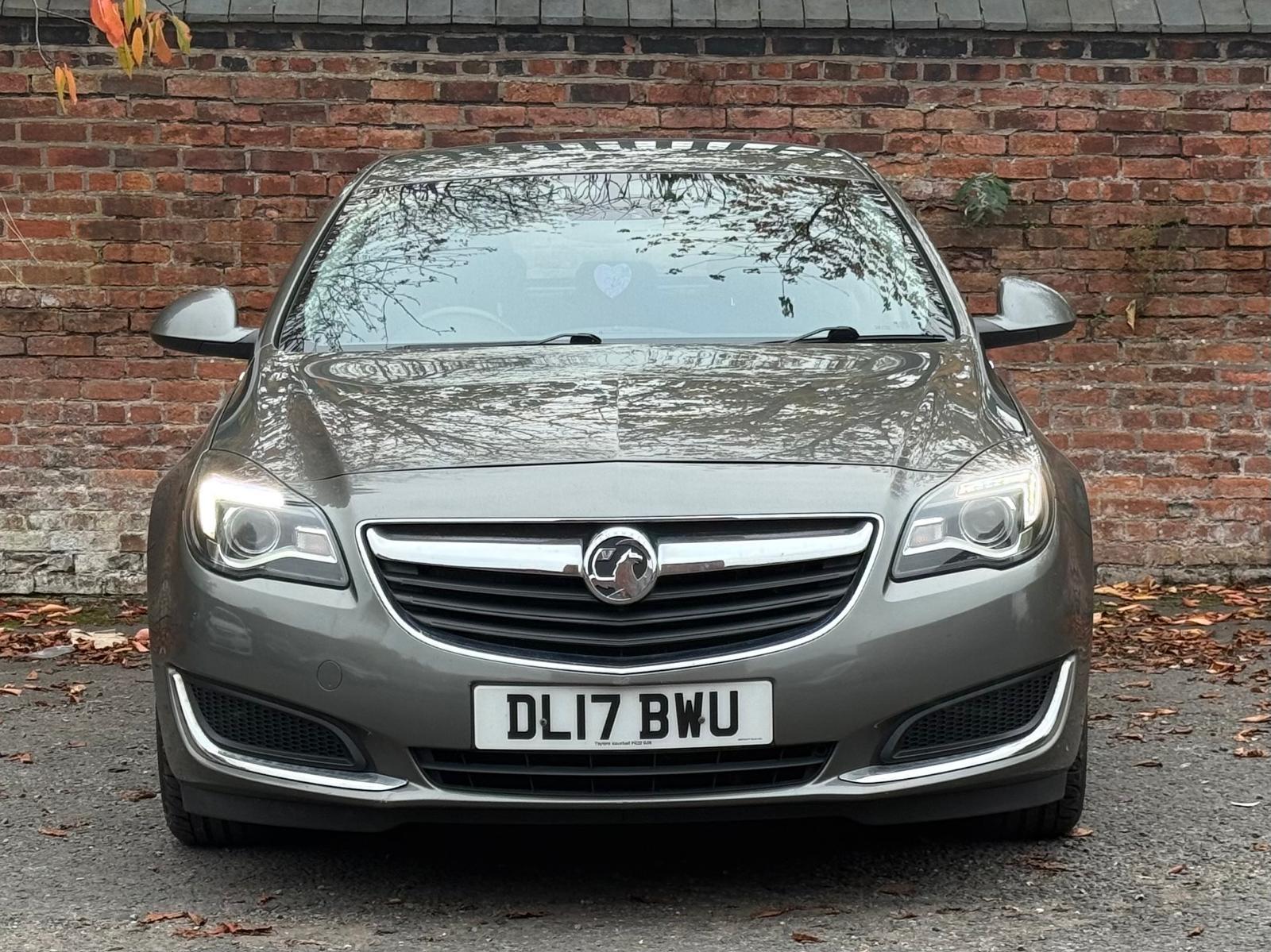 Vauxhall Insignia 2.0 CDTi Tech Line Hatchback 5dr Diesel Auto Euro 6 (170 ps)