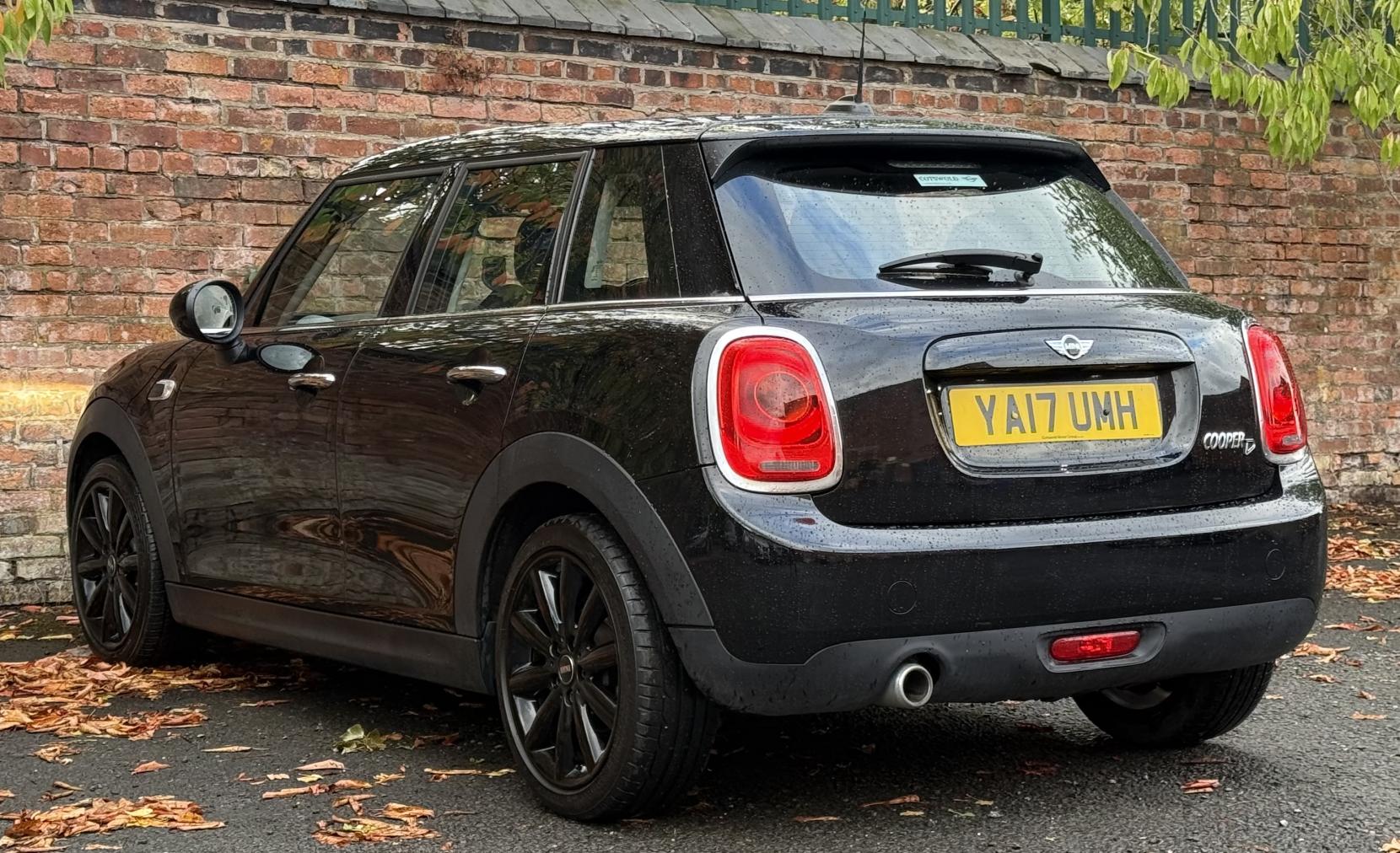 MINI Hatch 1.5 Cooper D Hatchback 5dr Diesel Auto Euro 6 (s/s) (116 ps)