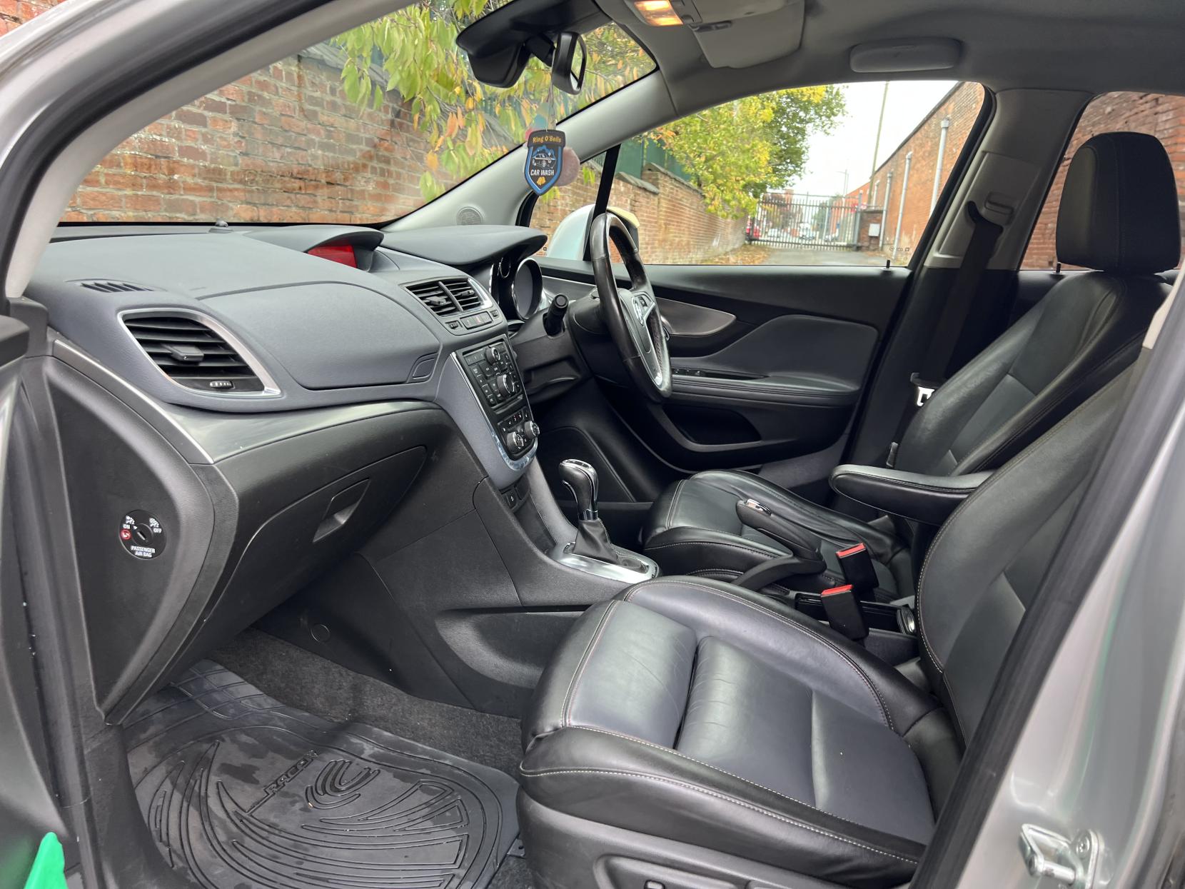 Vauxhall Mokka 1.7 CDTi SE SUV 5dr Diesel Auto 2WD Euro 5 (130 ps)