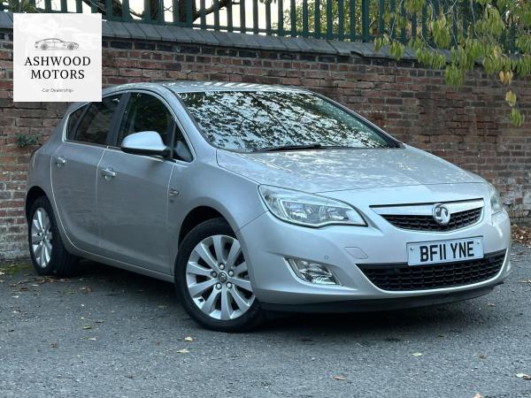 Vauxhall Astra 2.0 CDTi SE Hatchback 5dr Diesel Auto Euro 5 (160 ps)