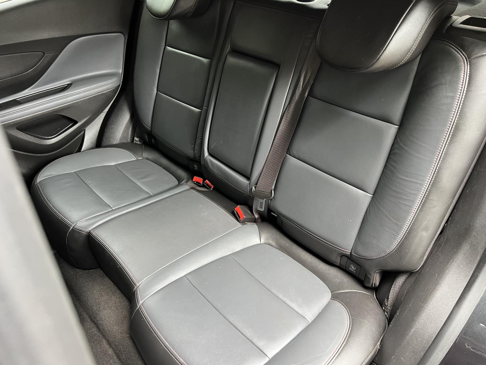 Vauxhall Mokka 1.4i Turbo SE SUV 5dr Petrol Auto 2WD Euro 6 (140 ps)