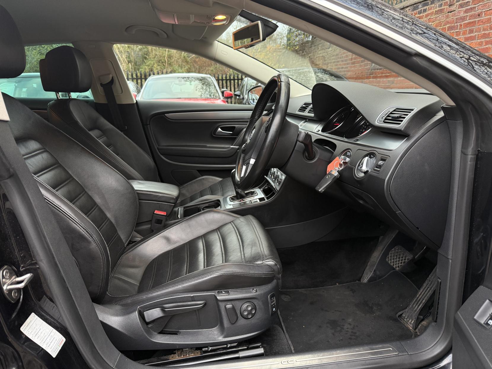 Volkswagen CC 2.0 TDI BlueMotion Tech GT Saloon 4dr Diesel DSG Euro 5 (s/s) (177 ps)