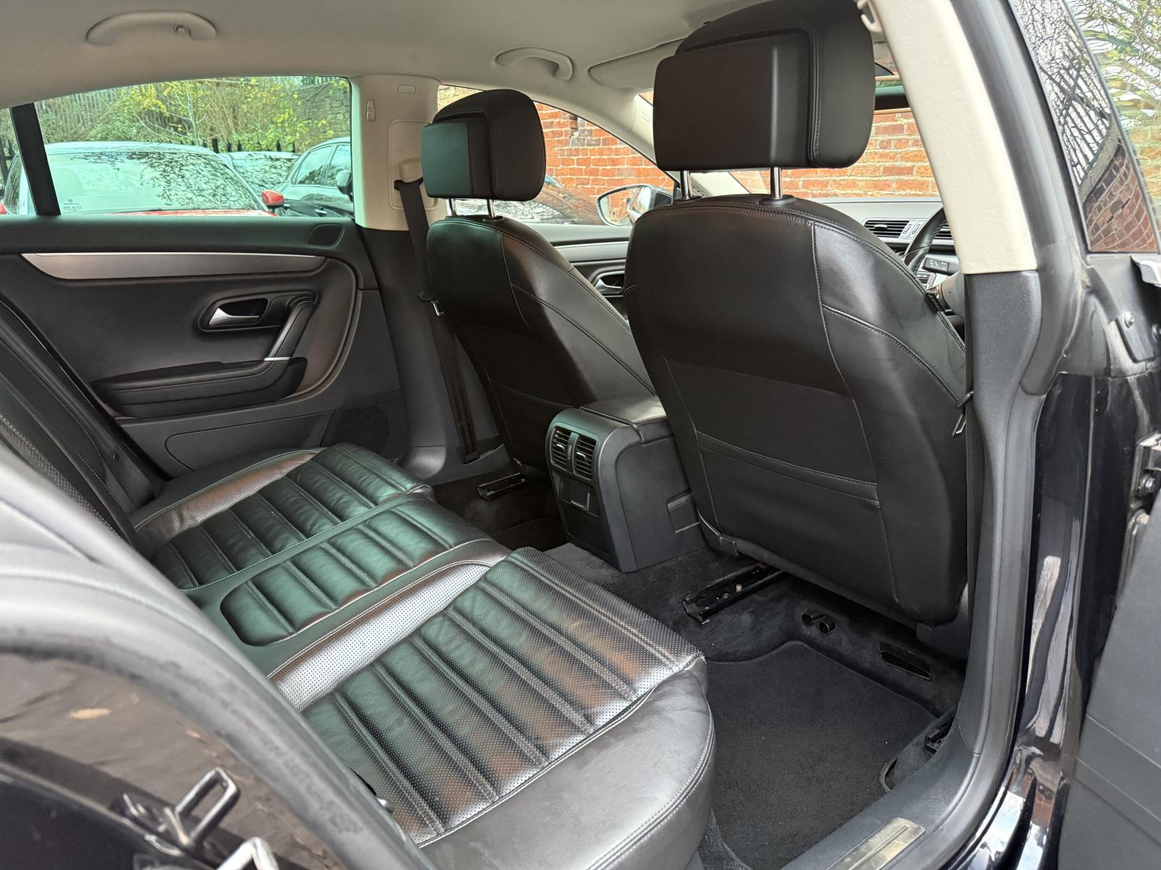 Volkswagen CC 2.0 TDI BlueMotion Tech GT Saloon 4dr Diesel DSG Euro 5 (s/s) (177 ps)