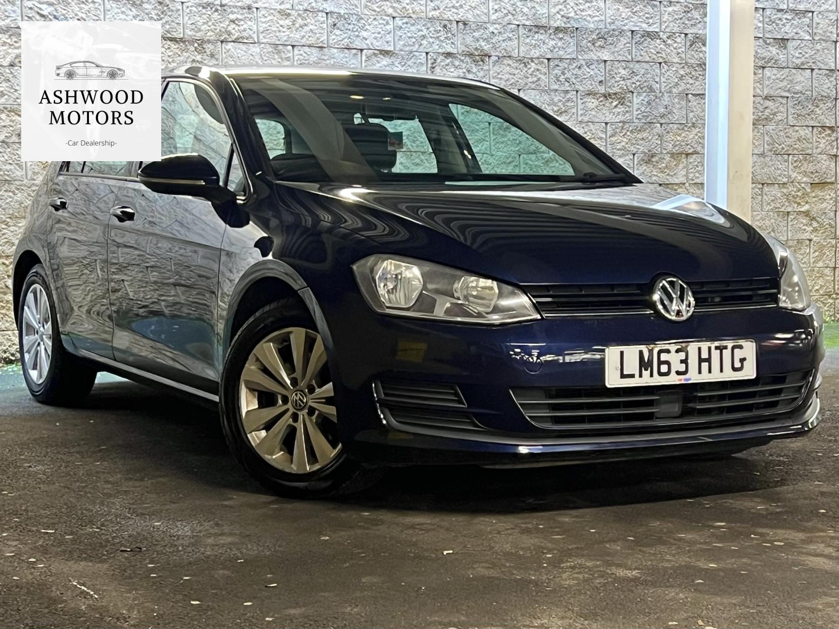 Volkswagen Golf 1.6 TDI BlueMotion Tech SE Hatchback 5dr Diesel DSG Euro 5 (s/s) (105 ps)