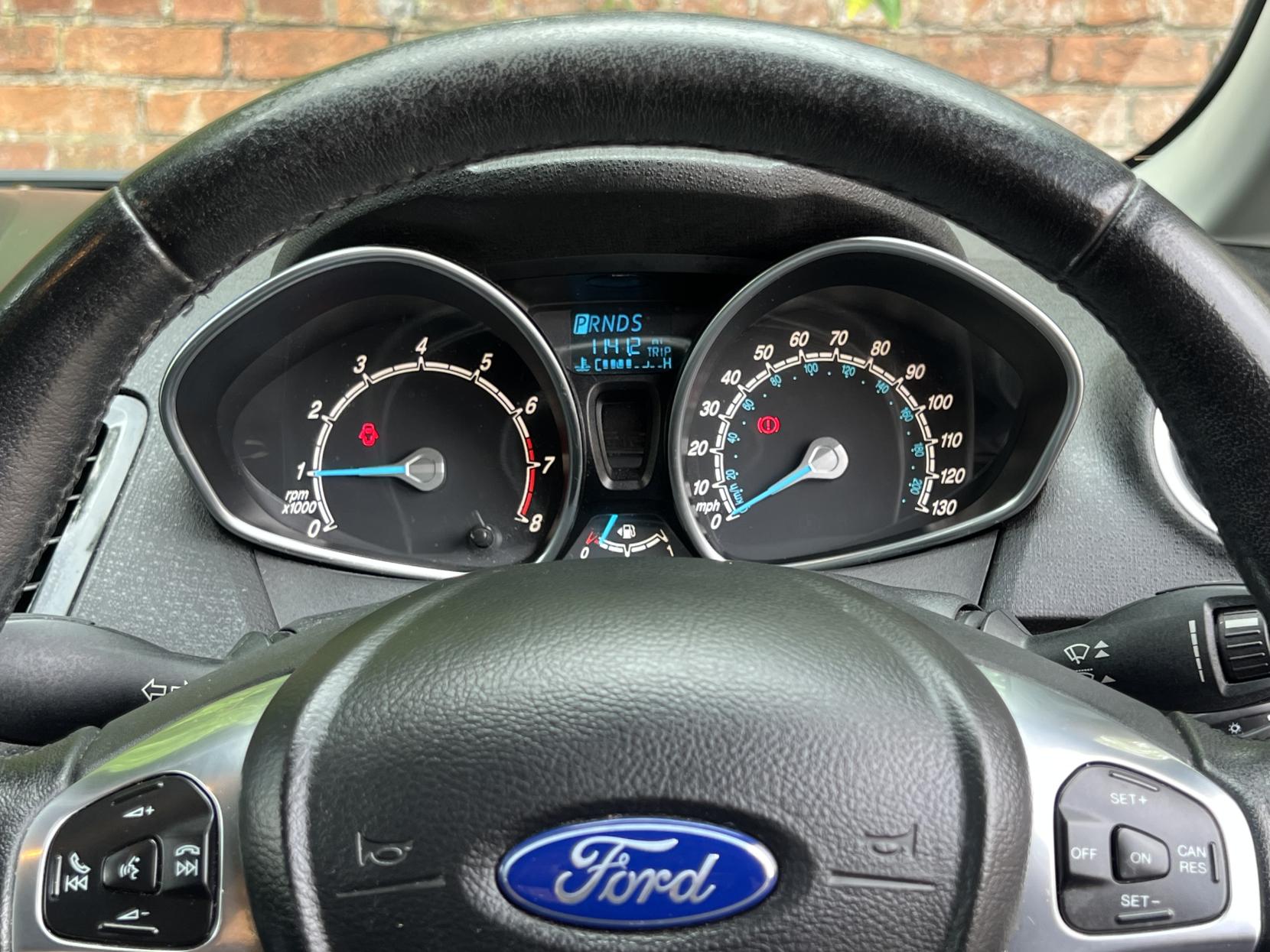 Ford Fiesta 1.0T EcoBoost Titanium Hatchback 5dr Petrol Powershift Euro 5 (100 ps)