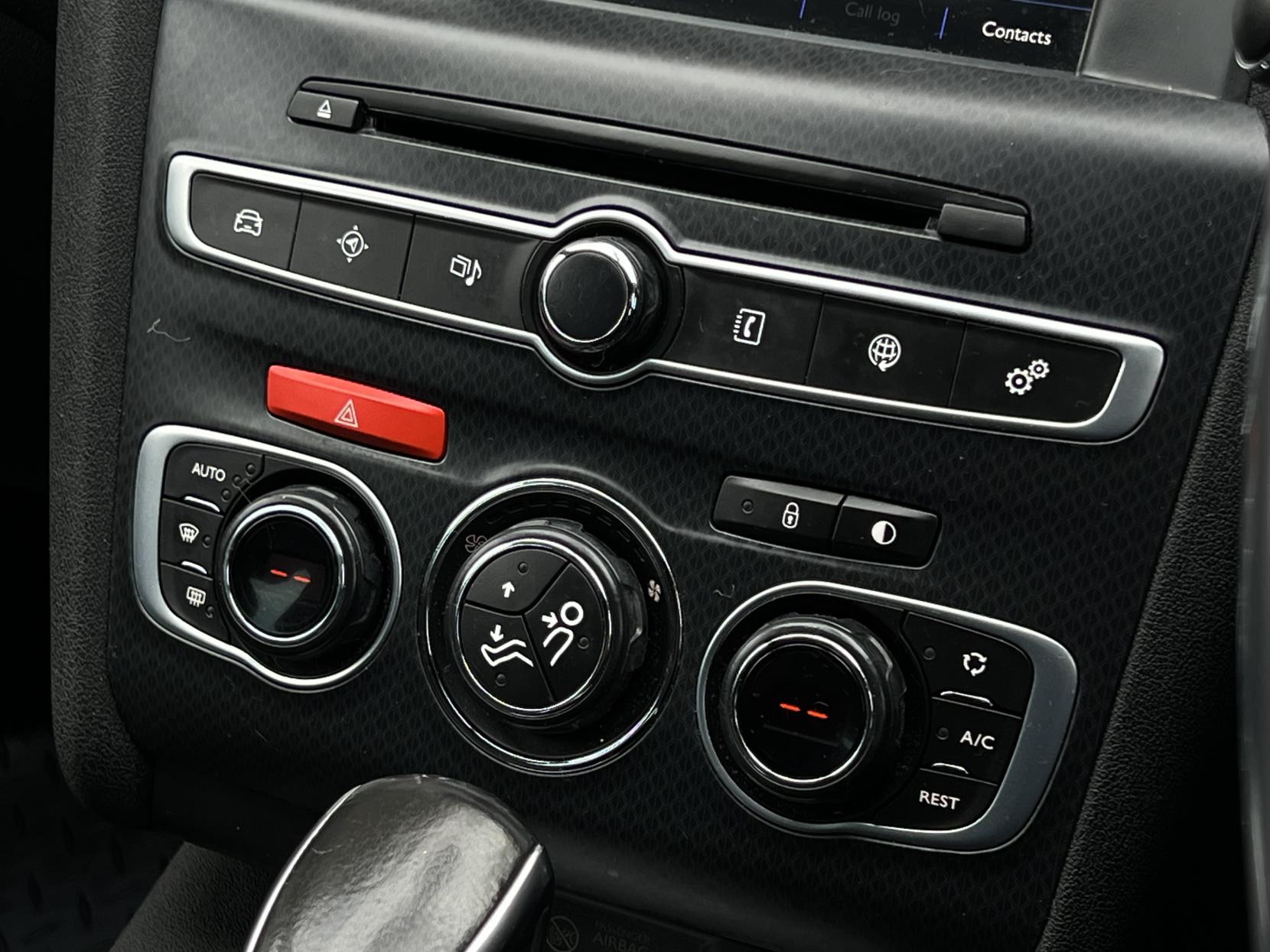 DS AUTOMOBILES DS 4 1.6 BlueHDi Elegance Hatchback 5dr Diesel EAT6 Euro 6 (s/s) (120 ps)