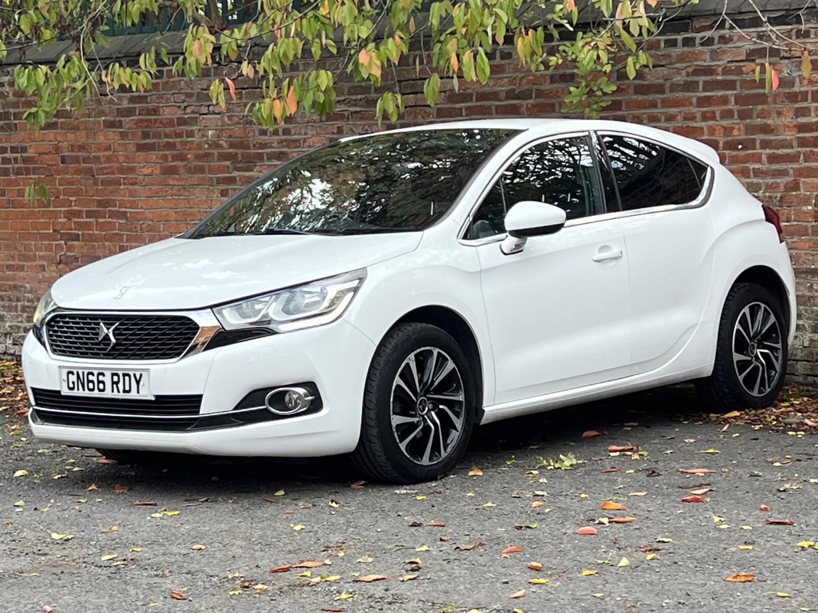 DS AUTOMOBILES DS 4 1.6 BlueHDi Elegance Hatchback 5dr Diesel EAT6 Euro 6 (s/s) (120 ps)