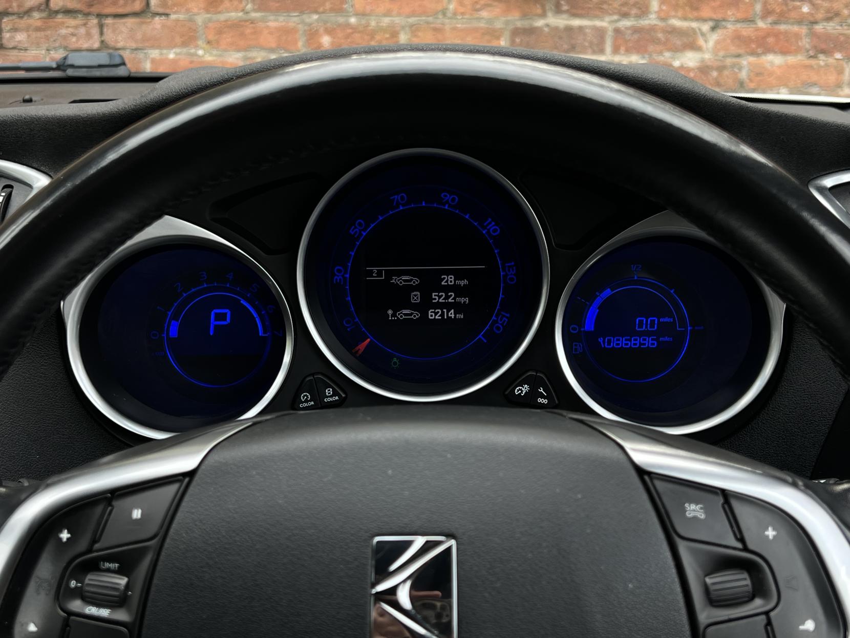 DS AUTOMOBILES DS 4 1.6 BlueHDi Elegance Hatchback 5dr Diesel EAT6 Euro 6 (s/s) (120 ps)